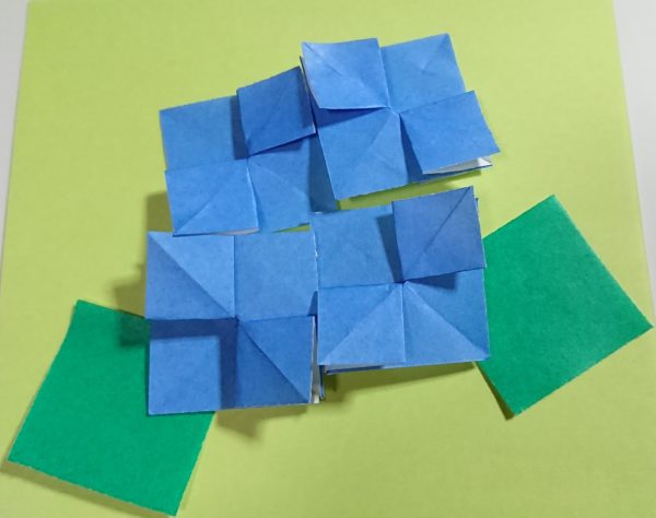 折り紙であじさいを簡単に作れる折り方は 葉っぱも作れる 雑学トレンディ